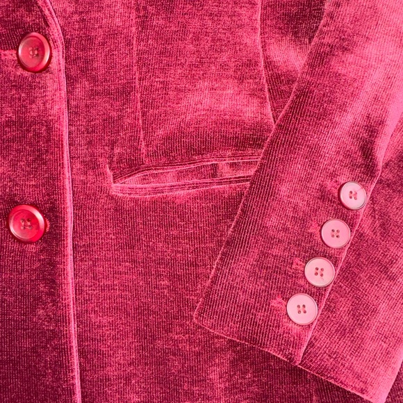 MOTF Double-Breasted Velvet Blazer in Deep Wine - Picture 6 of 8